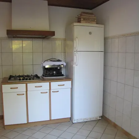 Maison Angles , 4 Pieces, 6 Personnes - Fr-1-357-273 Feriehus Angles (Vendee)